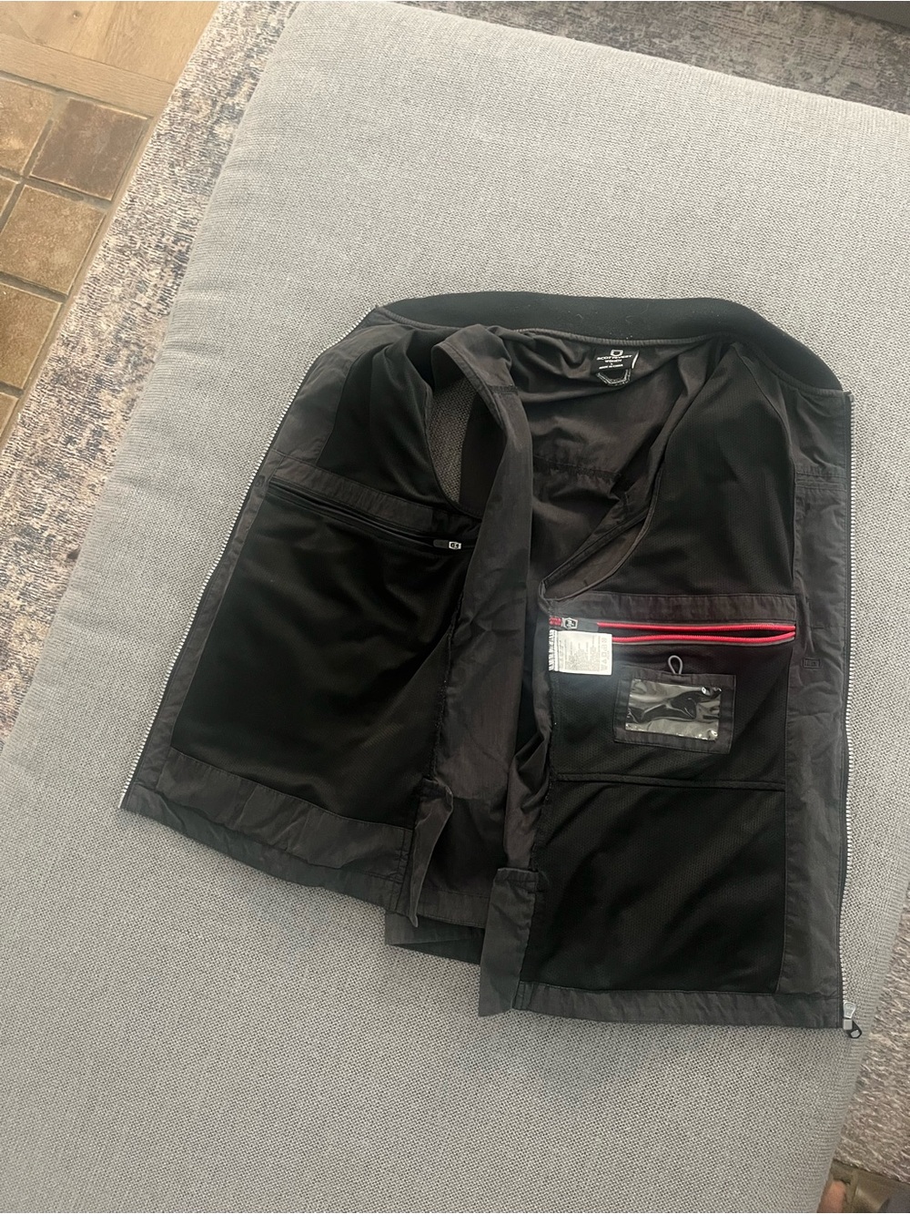 Scottevest Black/Charcoal Sleeveless Zip Vest with Silver Zippers. - Picture 2 of 4